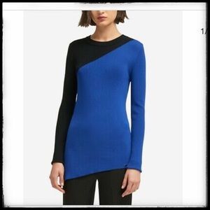 DKNY - asymmetric sweater size S
